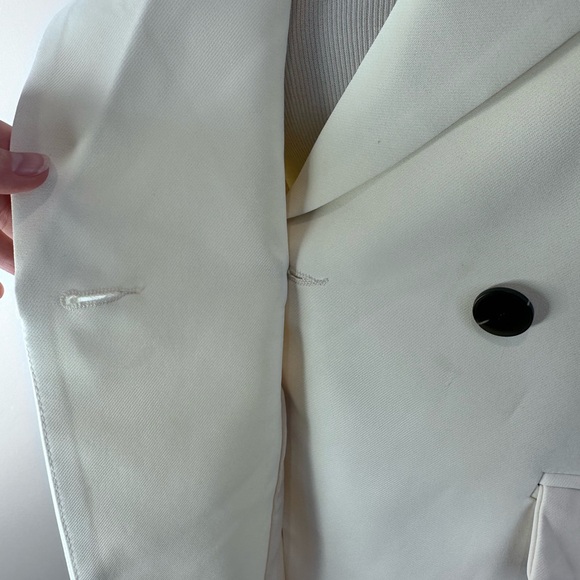 Gorgeous Oversized Double breasted Ivory Blazer US L - Picture 7 of 14